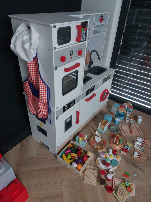 Kuchnia drewniana Lidl duża