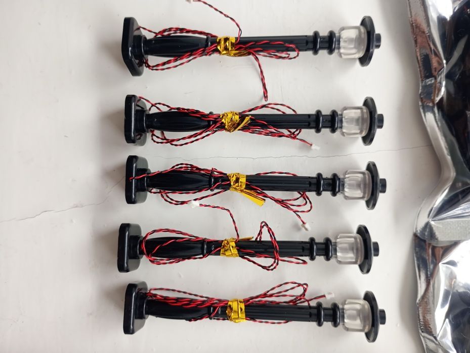 Освітлення гирлянди , лампочки+ LEGO LO8LP15-15