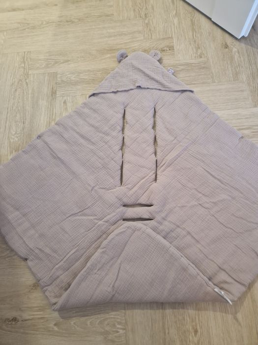 Otulacz do fotelika nowy