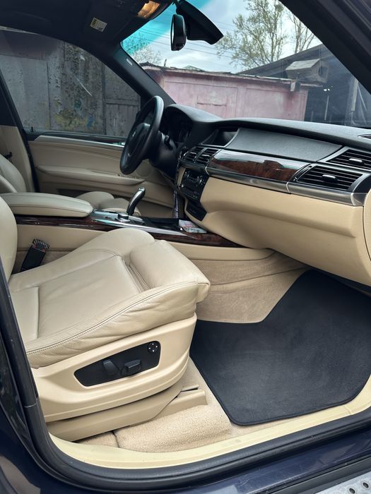 BMB x5 E70 4.8 На газу