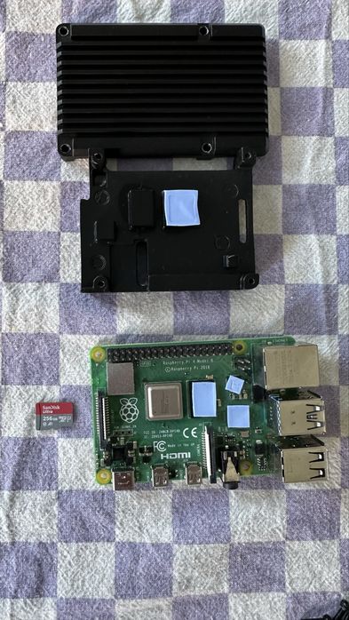 Raspberry Pi 4 com 2Gb RAM463451818988021762