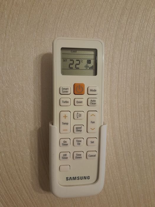 Продам кондиціонер спліт-систему Samsung AQ09UGF.