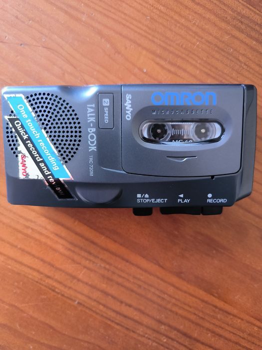 Sanyo Omron Microcassette Recorder - Modelo MC-60