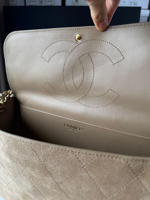 Torebka Chanel Maxi Flap Beige Suede