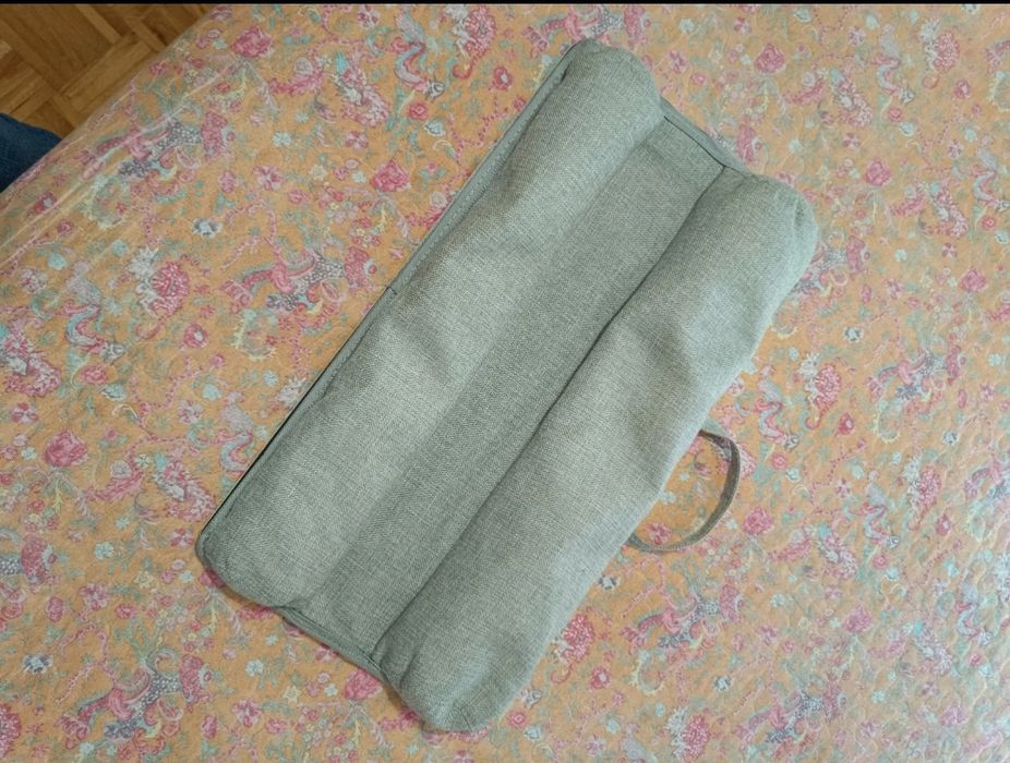 Suporte de colo para portátil e rato