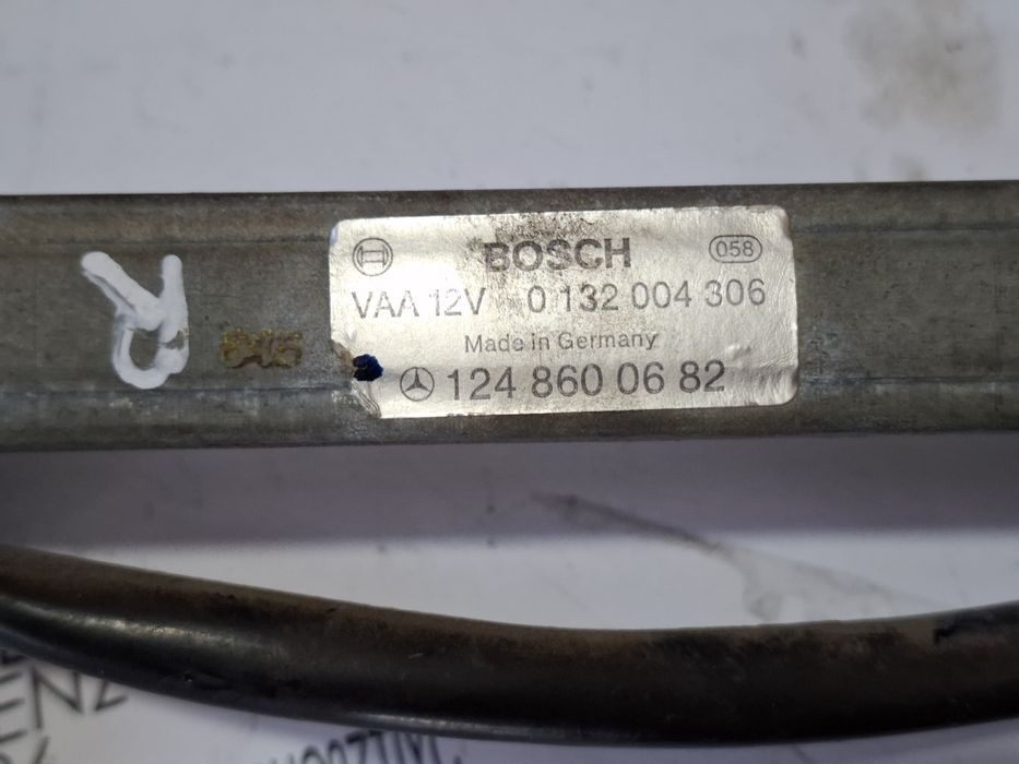 Механизм подачи ремней, блок управления Купе 0008205826 Мерседес w124