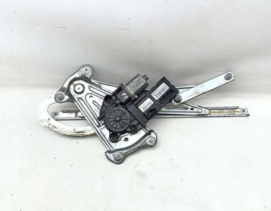 ELE MECHANIZM SZYBY PRAWY PRZÓD RENAULT MEGANE III 1.5 DCI 807300005R