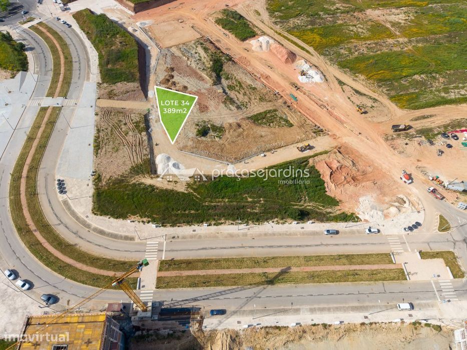Plot of Land for Residential Building with 11 Units in Alcobaça