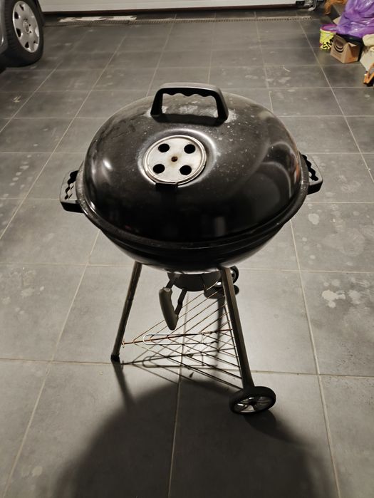 Grill węglowy okrągły ,zamykany