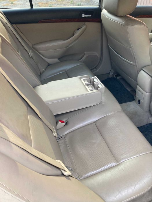 Toyota avensis t25