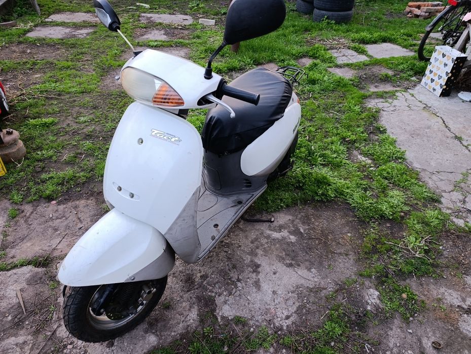 Продам скутер Хонда