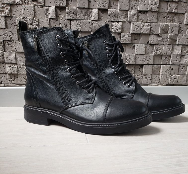 Ботинки чорнi шкiрянi