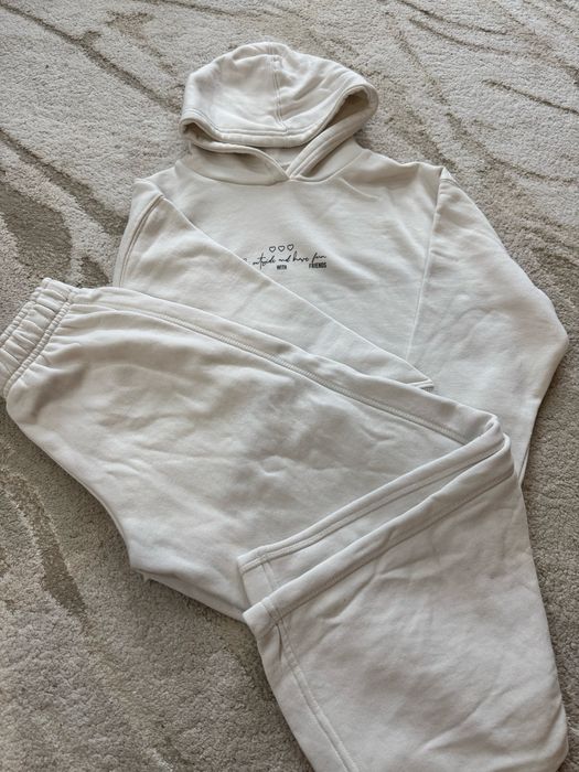 Продам костюм, кофта, штани Zara