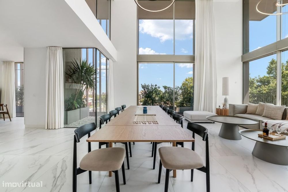 Duplex T4 com piscina, Cascais