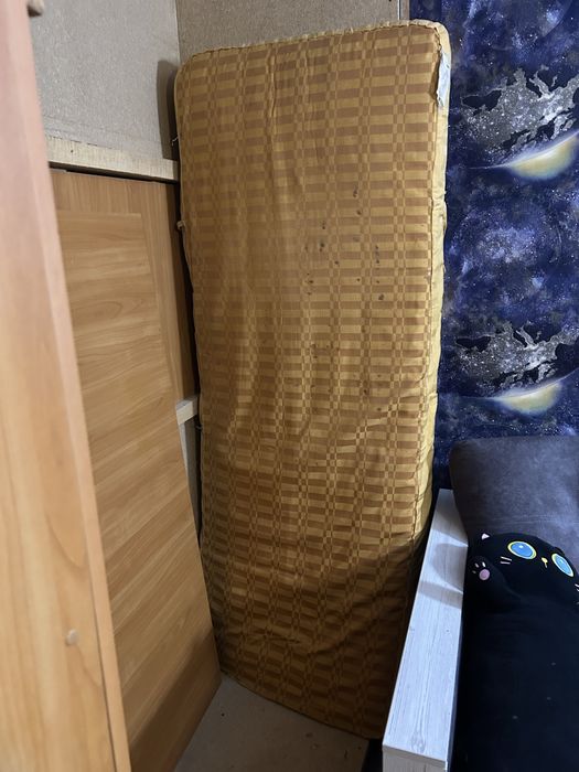 Продам матрац 0,80 на 2 м.