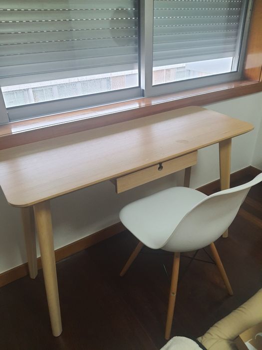 Secretária Ikea+cadeira
