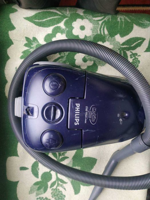 пылесос Филипс Мобило плюс