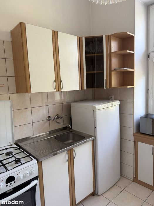 2 pokojowe mieszkanie z balkonem w centrum Kielc blisko parku