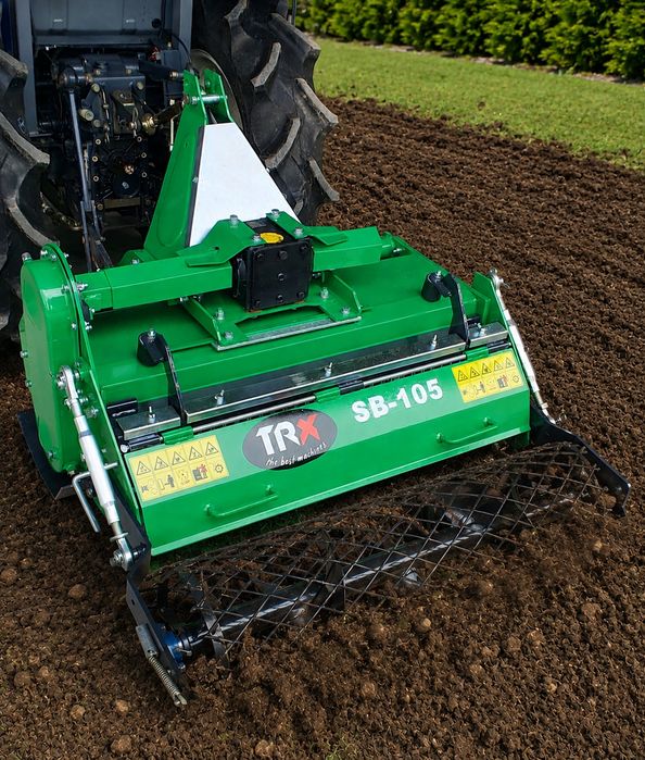 Usługi minikoparką / Koparko-ładowarka / Traktor z glebogryzarka separacyjną / Wywrotka  3.5t