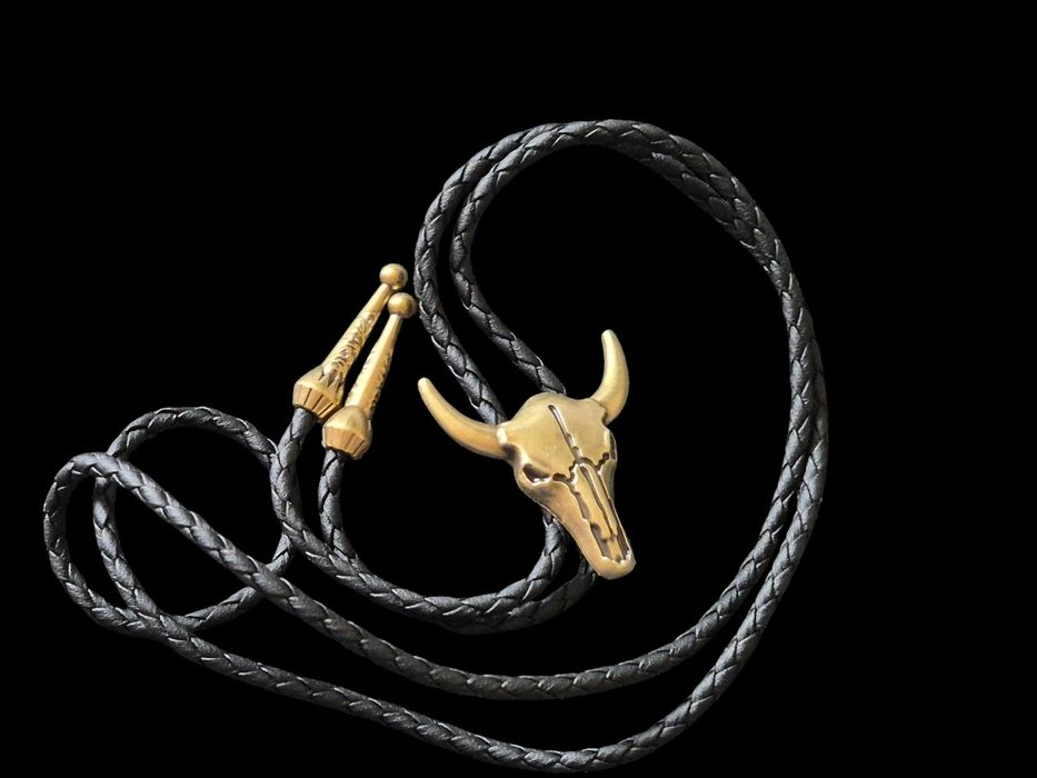 Nowy krawat kowbojski Bolo Texas Western Donald Trump