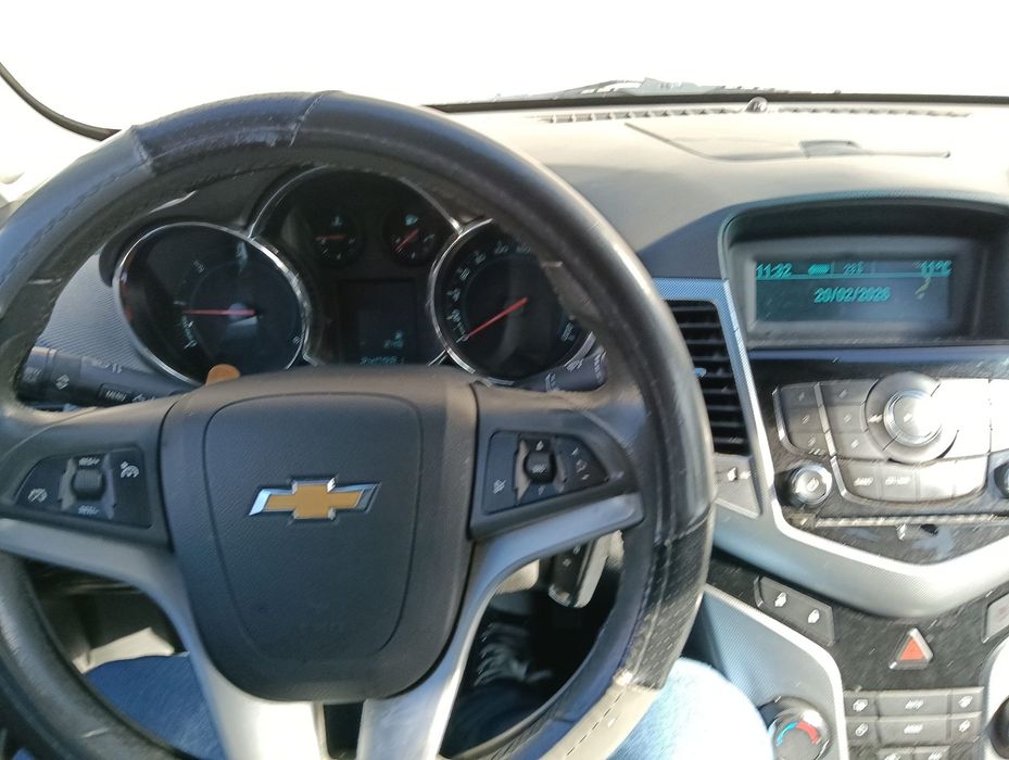 Chevrolet Cruze ver-2-0-vcdi-lt
