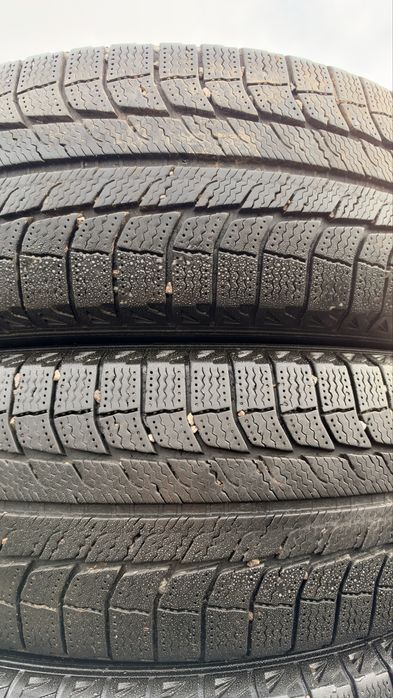 225/65/17 Michelin X-Ice