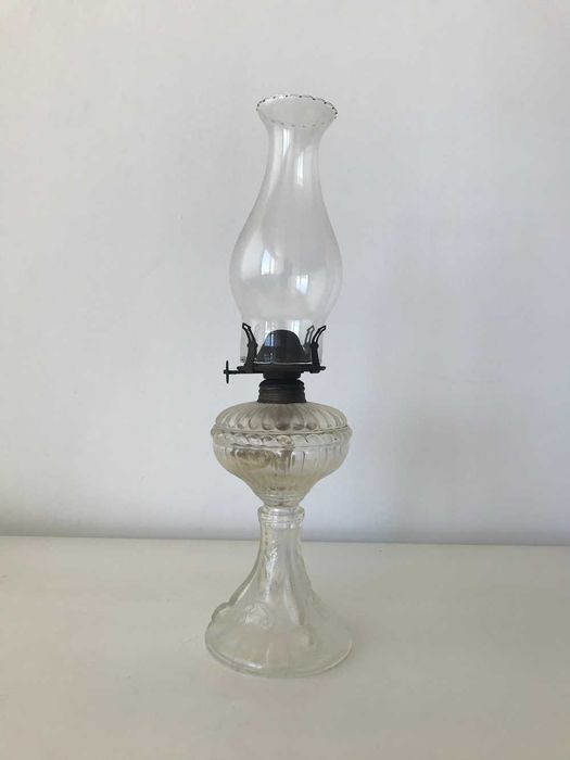 Candeeiro petroleo taças garrafas antigas vintage