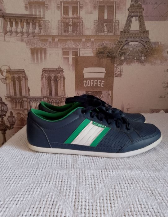 Кросівки CROPP р.42