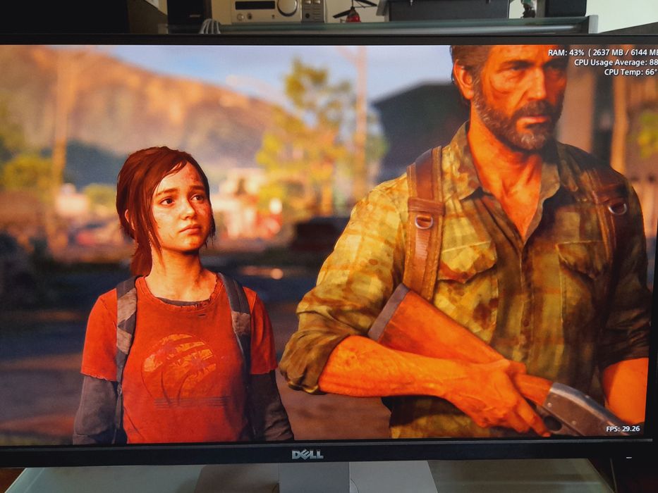 PS4 desbloqueada (FW 9.00) c/ disco de 1TB e comando original