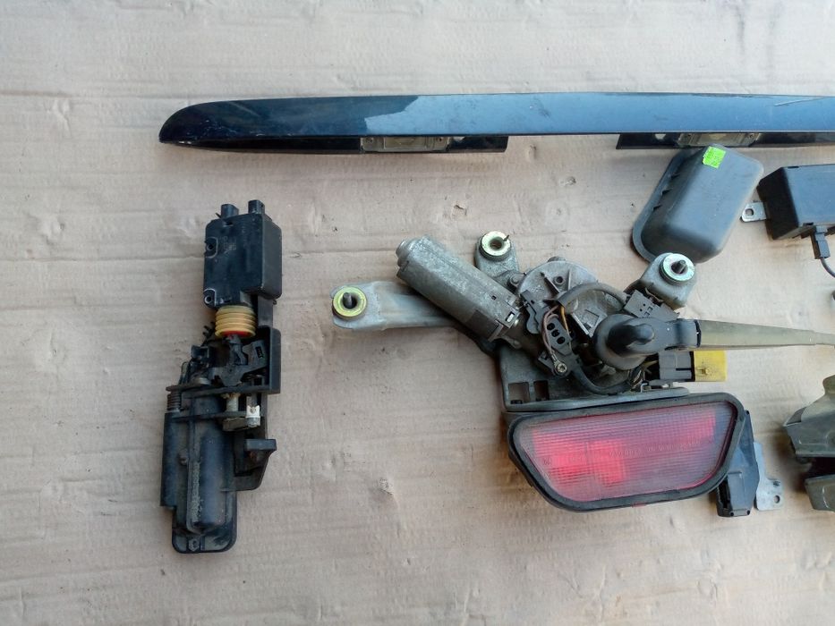 Продам моторчик задньої кришки  Мерседес МЛ.