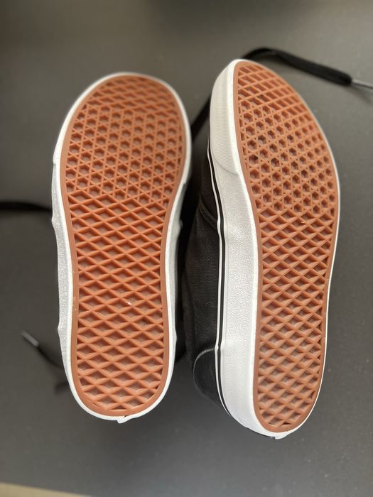 Sapatilhas VANS Pretas - Tamanho 43