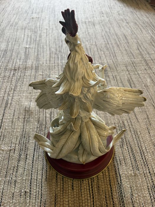 Galo antigo  porcelana