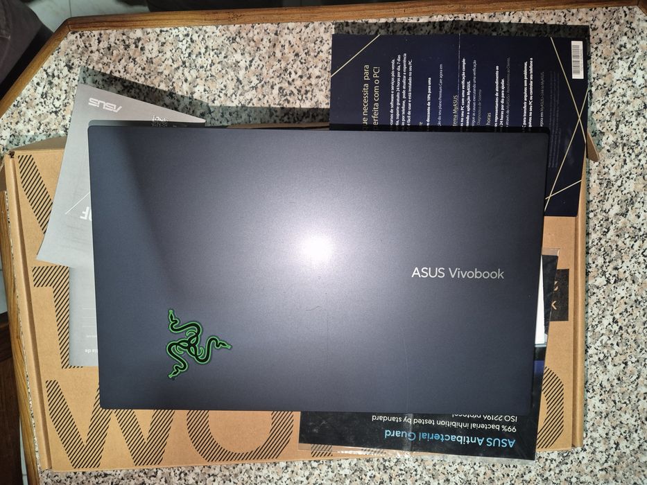 Portátil Asus Vivobook 15 Ryzen 7