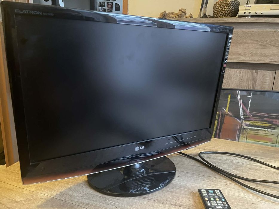 telewizor monitor LG Flatron M2362D. 23cale