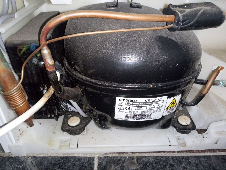 Встраиваемая морозилка Liebherr IG1166 87см INVERTER из Германии