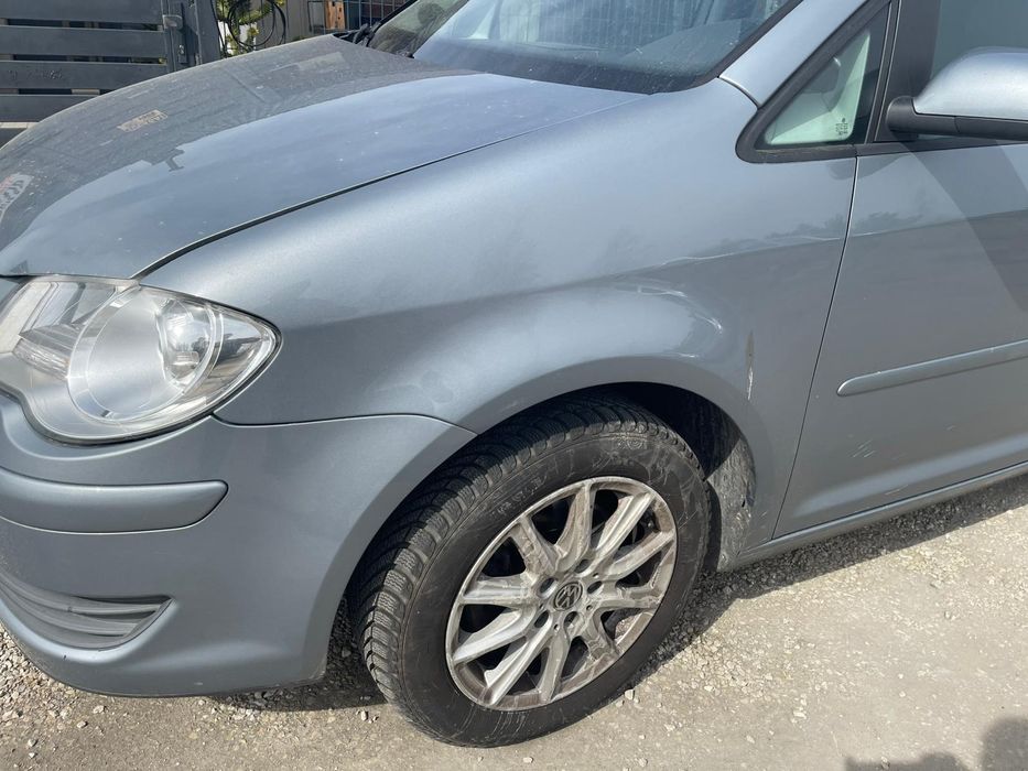 Maska VW Touran lift kolor LR7N lift