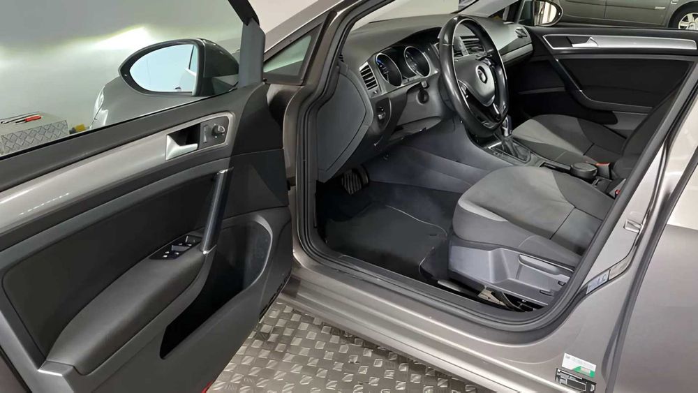 VW e-Golf AC/DC Elétrico | Financiamento disponível