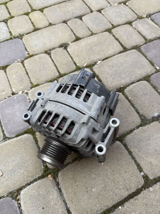 Генератор ауді Q5 оригінал