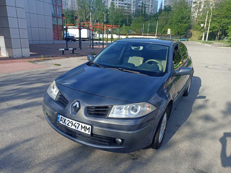 Продам Renault Megane 2006 в отличном состоянии.