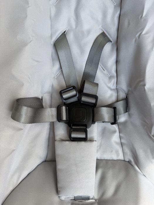 4moms mamaroo5 гойдалка