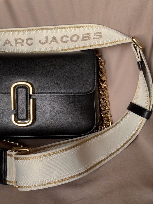 Marc Jacobs чорна кросс-боді сумка