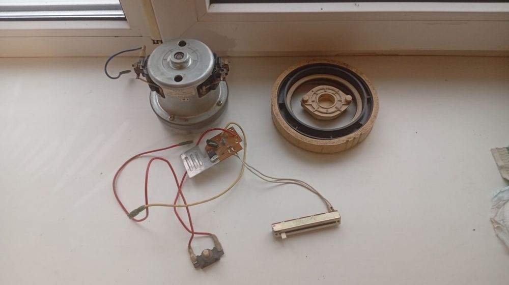 Двигатель Мотор Пылесоса