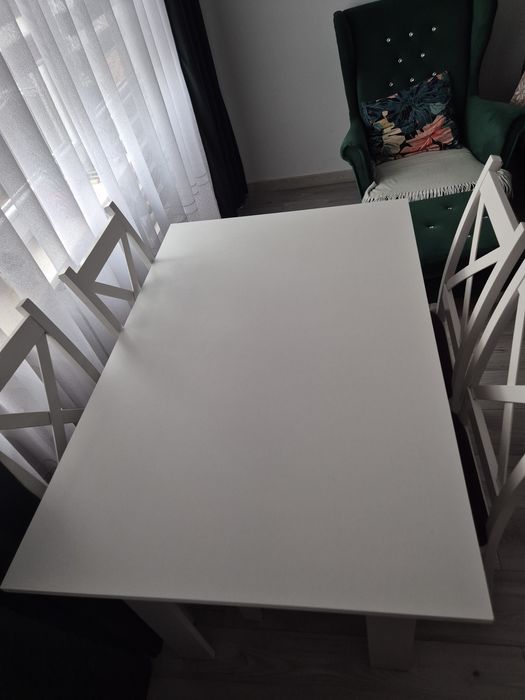 Stół + 4 krzesła