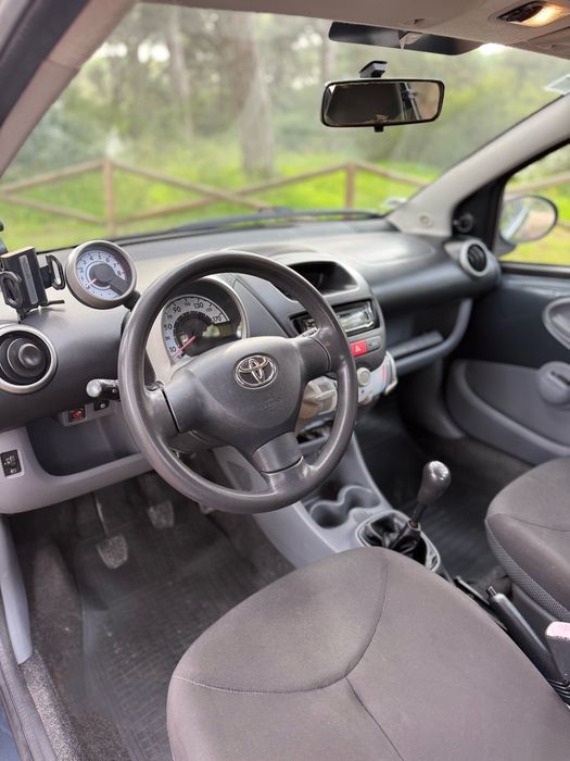 Toyota Aygo 1.0 com AC