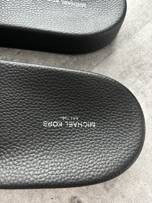 Klapki Michael Kors