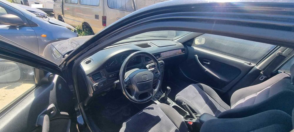 Para peças Honda Civic VI Fastback 1.4i ano 2000