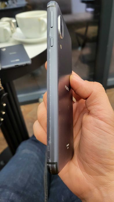 Sharp Sense 3 basic ip67 space gray