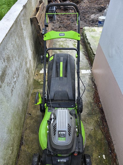 Conjunto de máquinas para  jardinagem - Vito