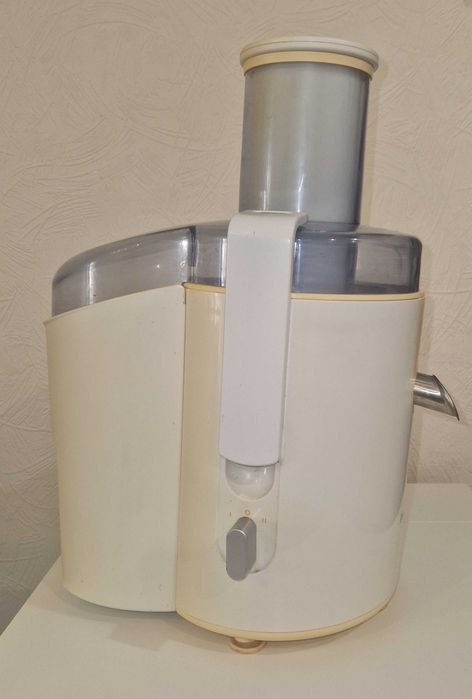 Соковижималка PHILIPS HR1858