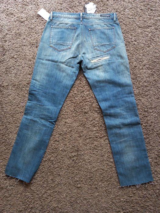Nowe spodnie jeansowe DENHAM roz.27